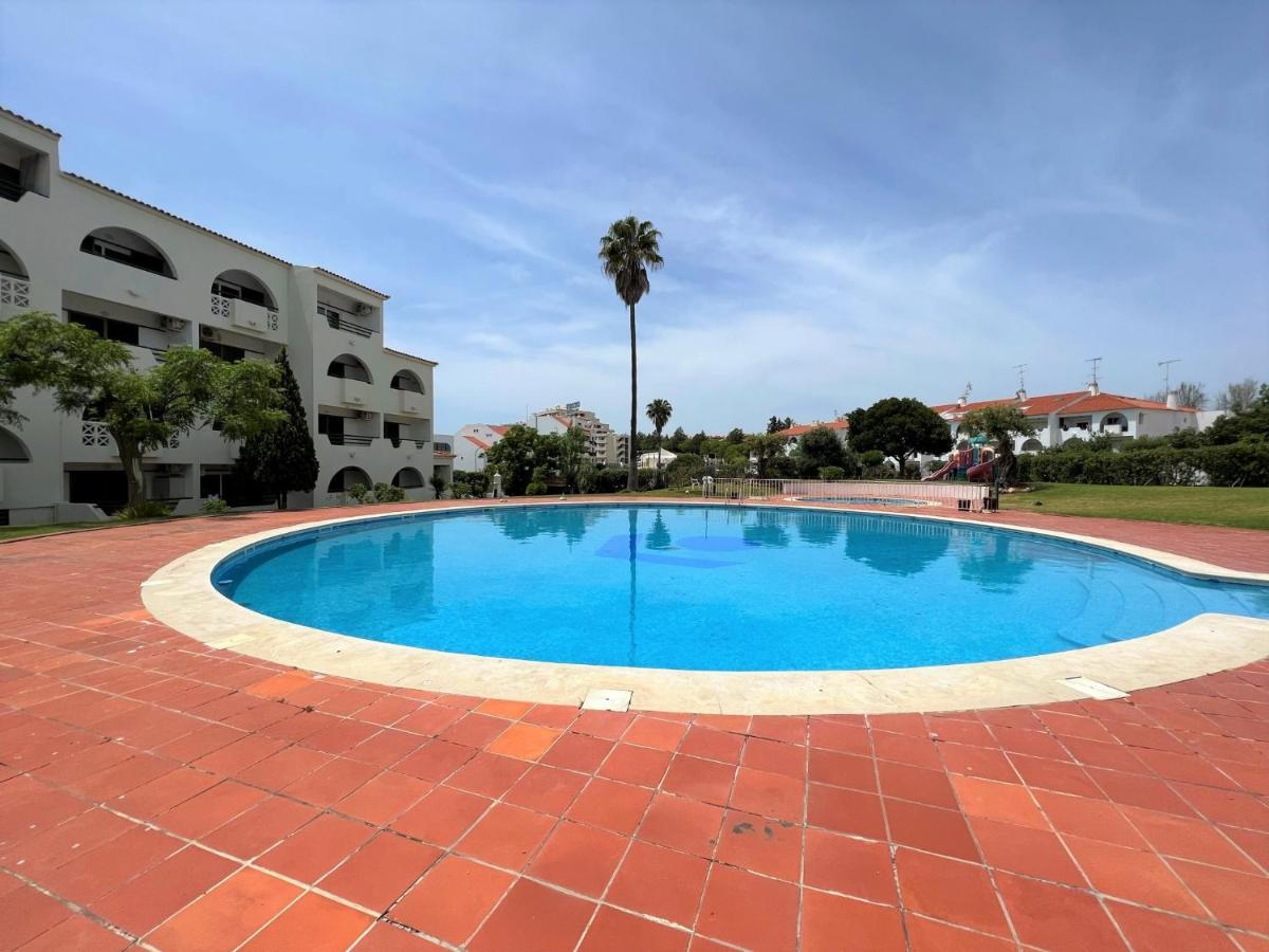 Апартаменти Albufeira Twins 2 With Pool By Homing Екстер'єр фото